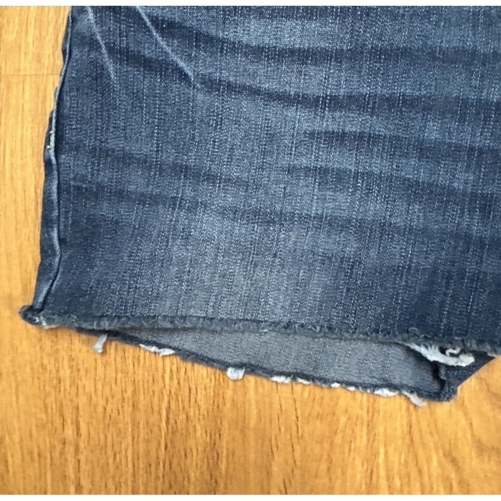 Silver Jeans Suki Denim Shorts Women 28 Blue Mid Rise Cut Off Embroidered Pocket - Picture 9 of 16